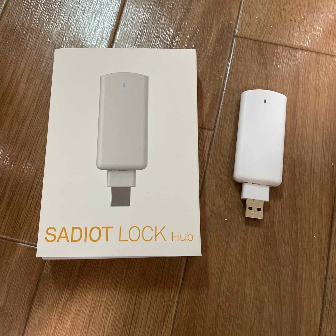 SADIOT LOCK Hub 白 スマホ/家電/カメラの生活家電(その他)の商品写真