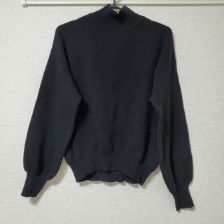 ジーユー(GU)の新品タグ付き　GU　スウェットライクハイネックセーター　ブラックsサイズ(ニット/セーター)