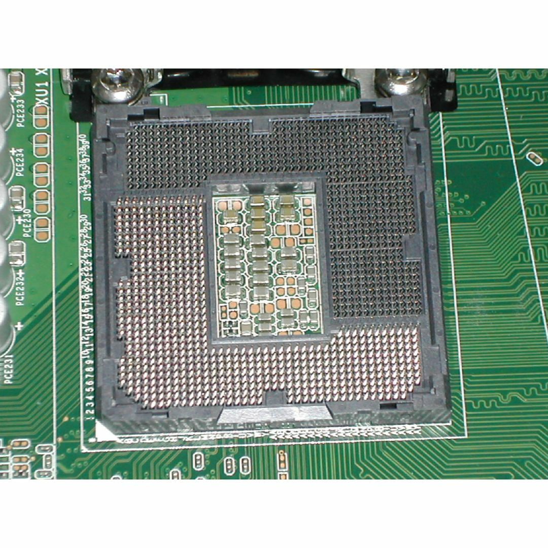 HP EliteDesk 800 G3 SFF　CPU、メモリ、ストレージ無し 6