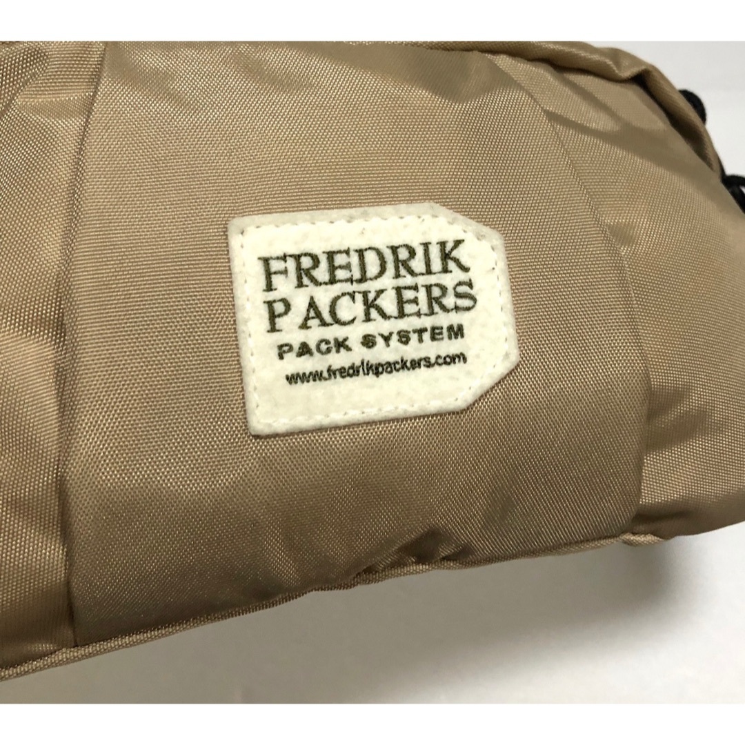 FREDRIK PACKERS(フレドリックパッカーズ)のフレドリックパッカーズ ウエストポーチ 2309264 ベージュ 美品　ショルダ メンズのバッグ(ボディーバッグ)の商品写真