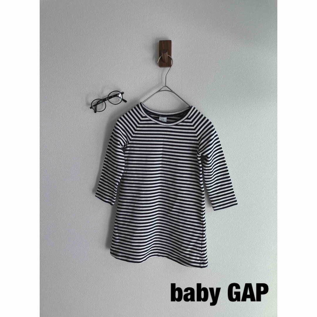 babyGAP(ベビーギャップ)のbaby GAP  ボーダー　ワンピース キッズ/ベビー/マタニティのキッズ服女の子用(90cm~)(ワンピース)の商品写真