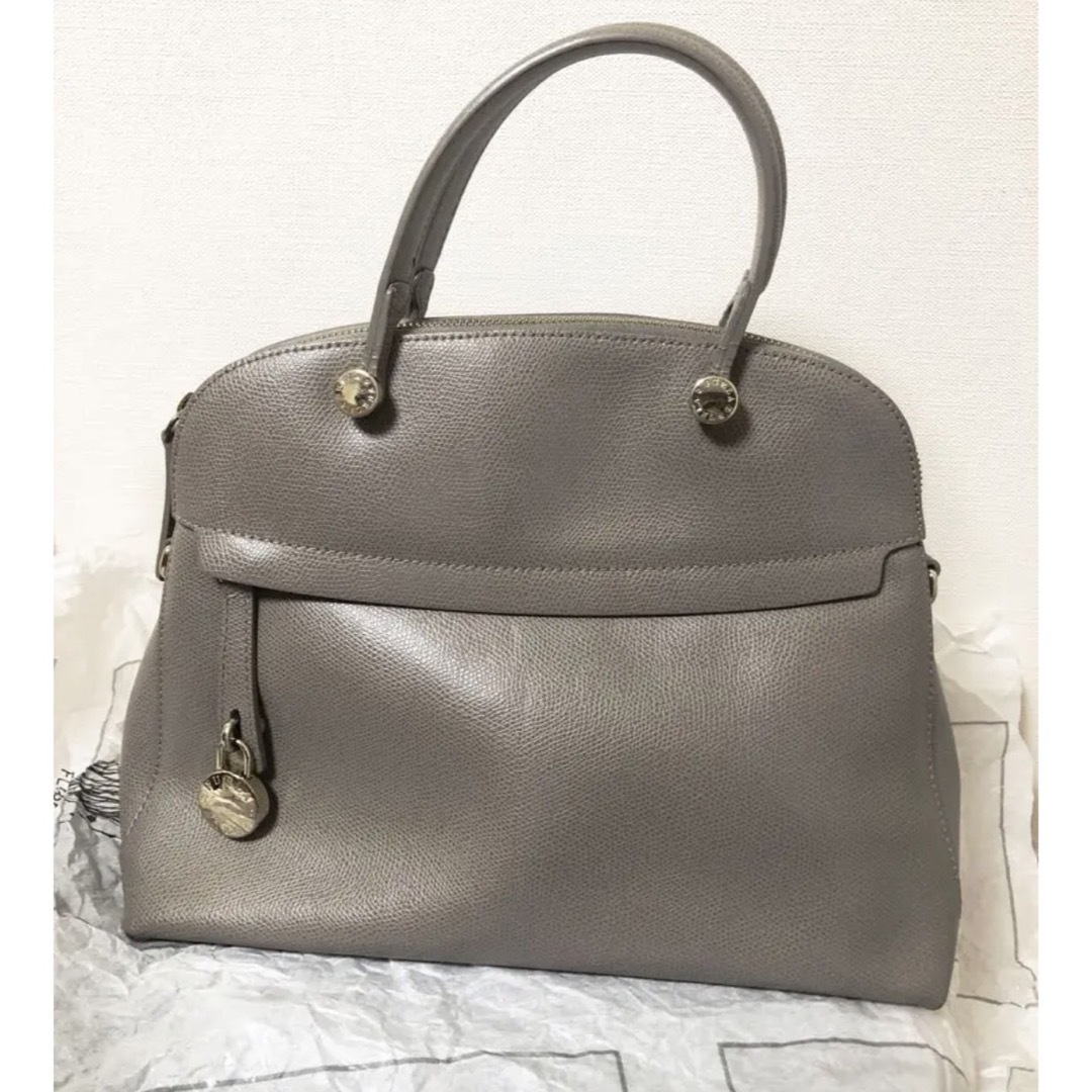 FURLA ハイパー2wayハンドバッグ約905-1085cmピッチ幅