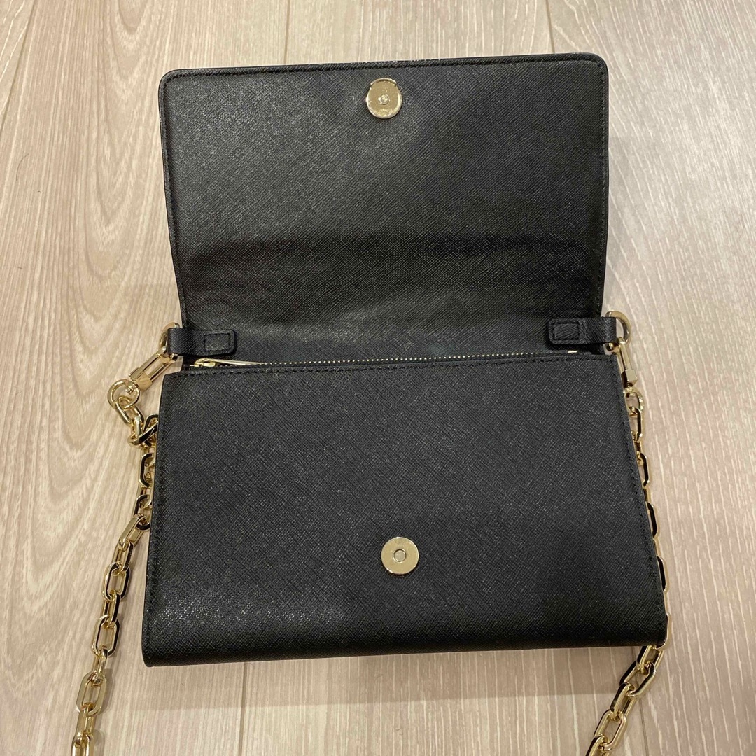 メンズused チェーンウォレット　TORY BURCH  黒　斜めがけ