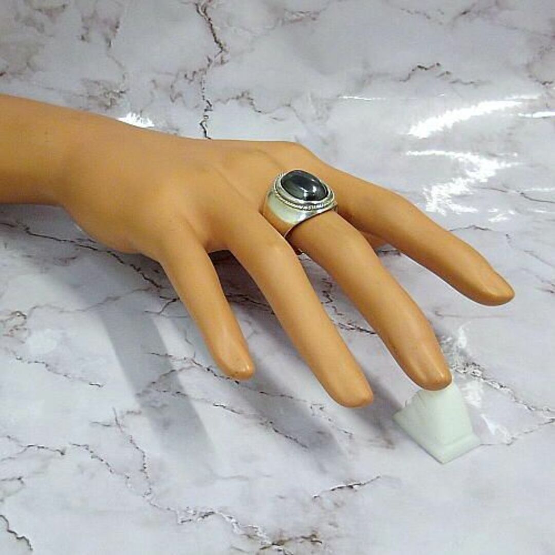 大ぶりなヘマタイトのシルバー９２５製リング（指輪）！ メンズのアクセサリー(リング(指輪))の商品写真