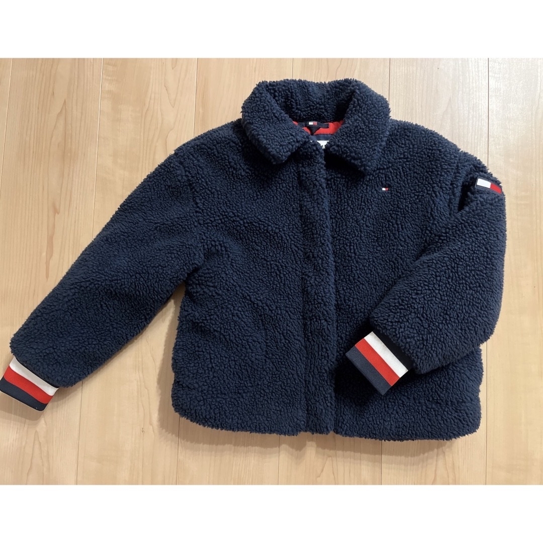 TOMMY HILFIGER(トミーヒルフィガー)のお値下げ！トミーヒルフィガー　ボアジャケット　未使用 キッズ/ベビー/マタニティのキッズ服男の子用(90cm~)(ジャケット/上着)の商品写真