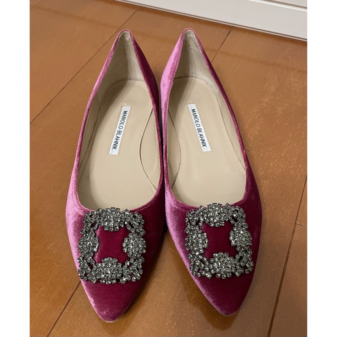 MANOLO BLAHNIK - 【美品】マノロブラニク ハンギシ フラットシューズ