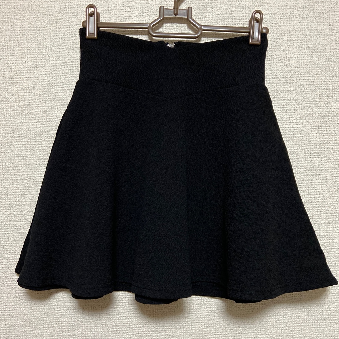 SHEIN シーイン フレアミニスカート ブラック 黒 XXS レディースのスカート(ミニスカート)の商品写真