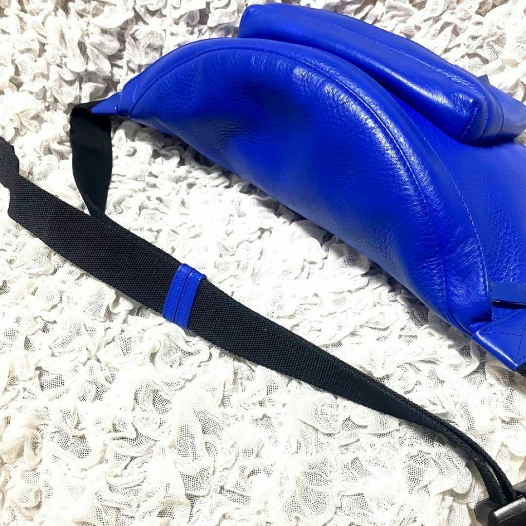 Balenciaga - 【美品】 正規品 BALENCIAGA バレンシアガ ボディバッグ