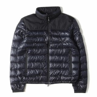 モンクレール(MONCLER)のMONCLER モンクレール ジャケット サイズ:3 22SS ヨーク 切替 フーデッド ライト ダウン ジャケット SILVERE GIUBBOTTO H10911A00022 M1591 収納フード シルベール LONGUE SAISON ネイビー ブラック 紺 黒 アウター ブルゾン ブランド【メンズ】【中古】(ダウンジャケット)