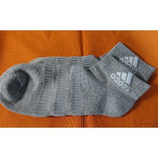 アディダス(adidas)の○りるるさま専用○ソックス○adidas○アディダス○一足分○おまけ付き(ソックス)