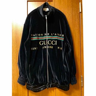 グッチ(Gucci)のGUCCI ベロア　パーカー　Mサイズ(パーカー)