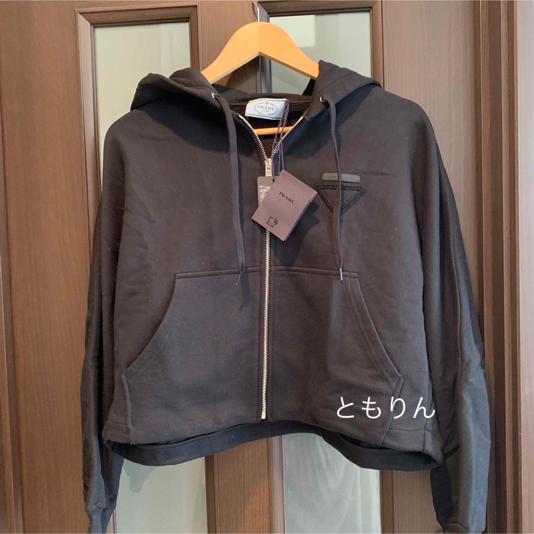 新品タグ付　プラダPRADA ジップ　パーカー　フーディ　S M ブラック