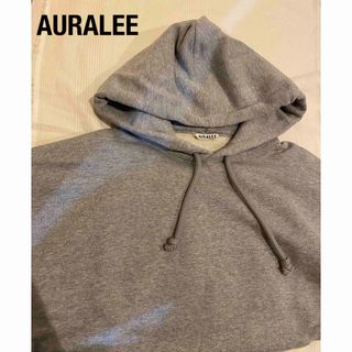 オーラリー(AURALEE)の美品　AURALEE レディース　プルオーバー  パーカー(パーカー)