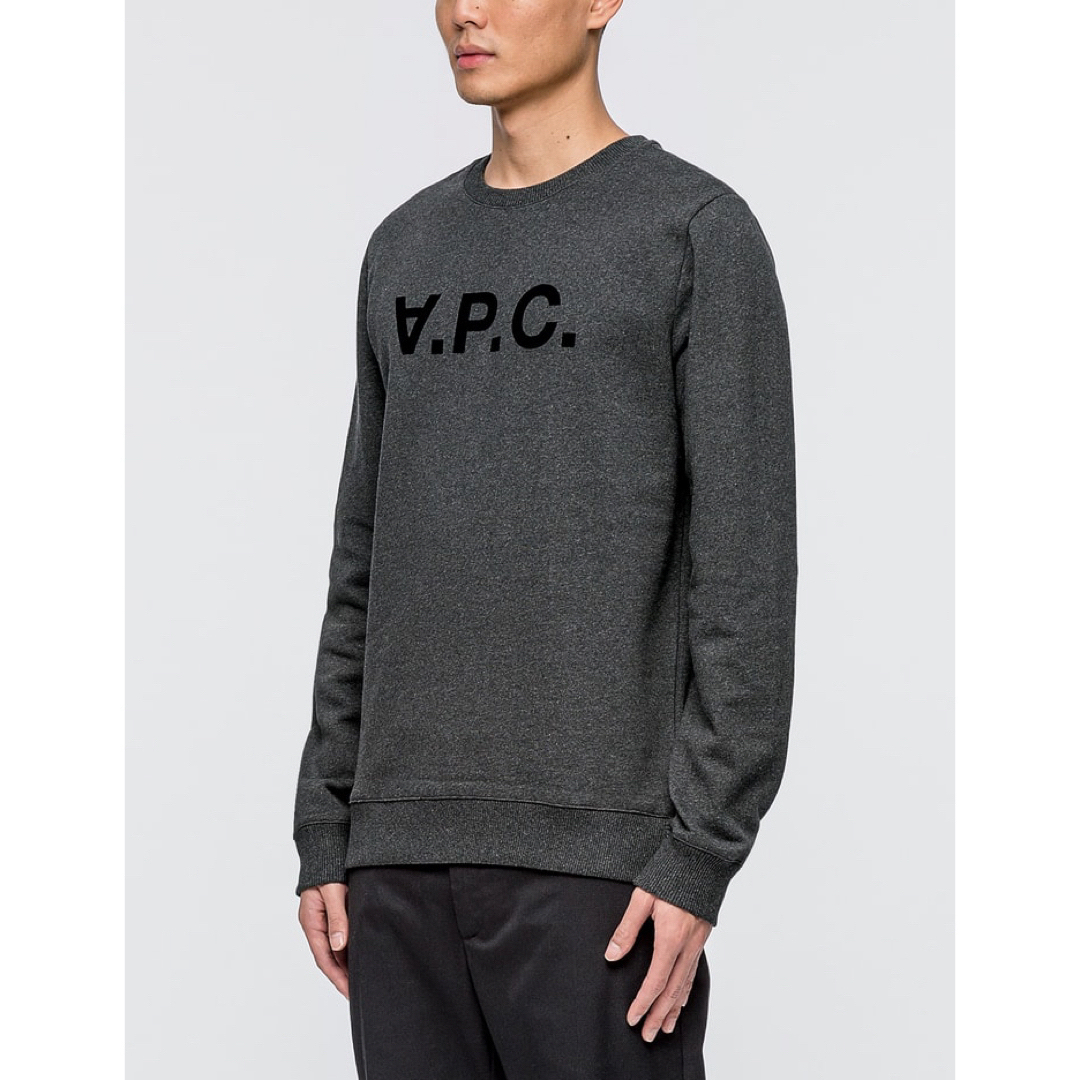 A.P.C(アーペーセー)の美品【A.P.C.】30周年 HIVER87タグ 反転ロゴ スウェット メンズのトップス(スウェット)の商品写真