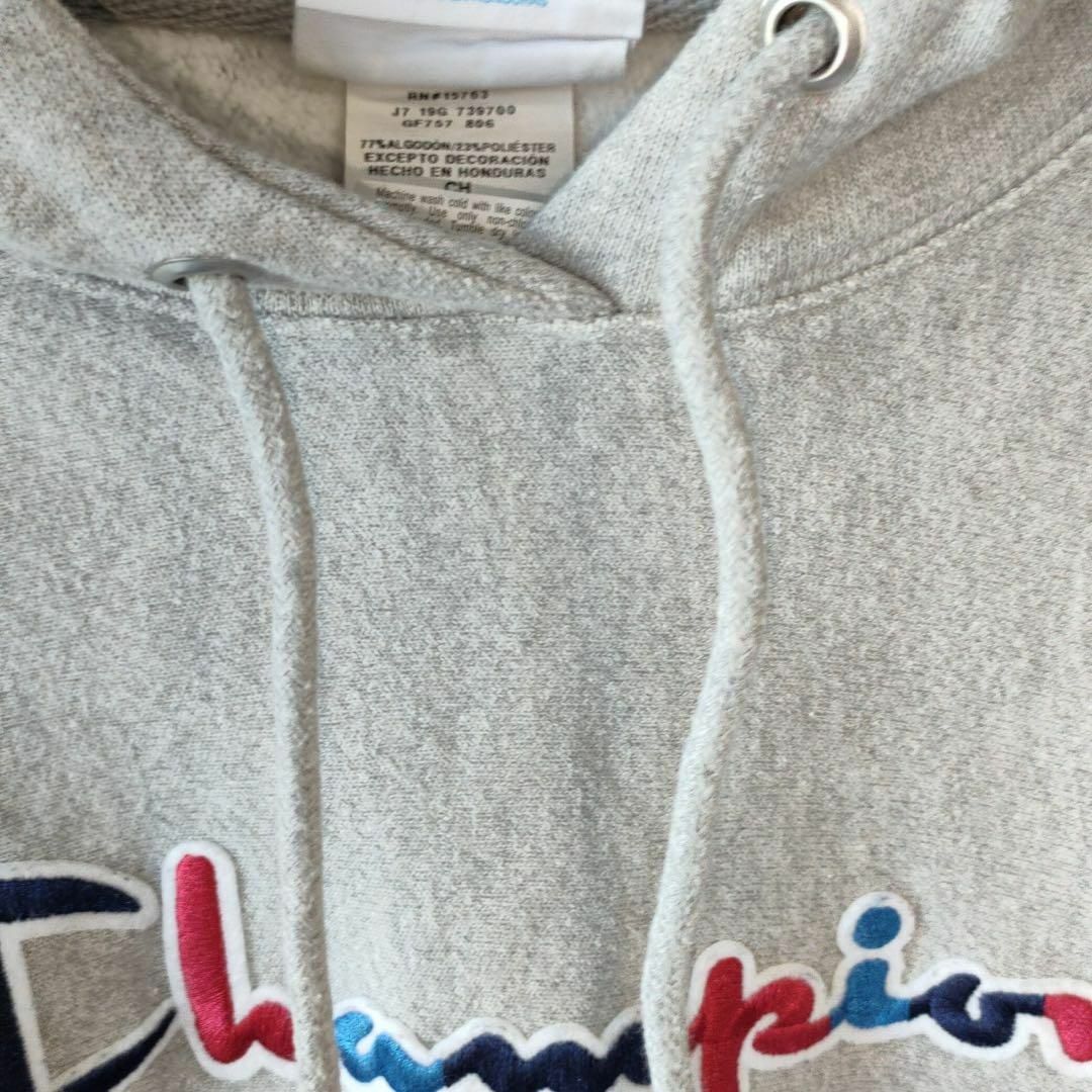 Champion(チャンピオン)のchampion　チャンピオン パーカー　ロゴ レディースのトップス(パーカー)の商品写真