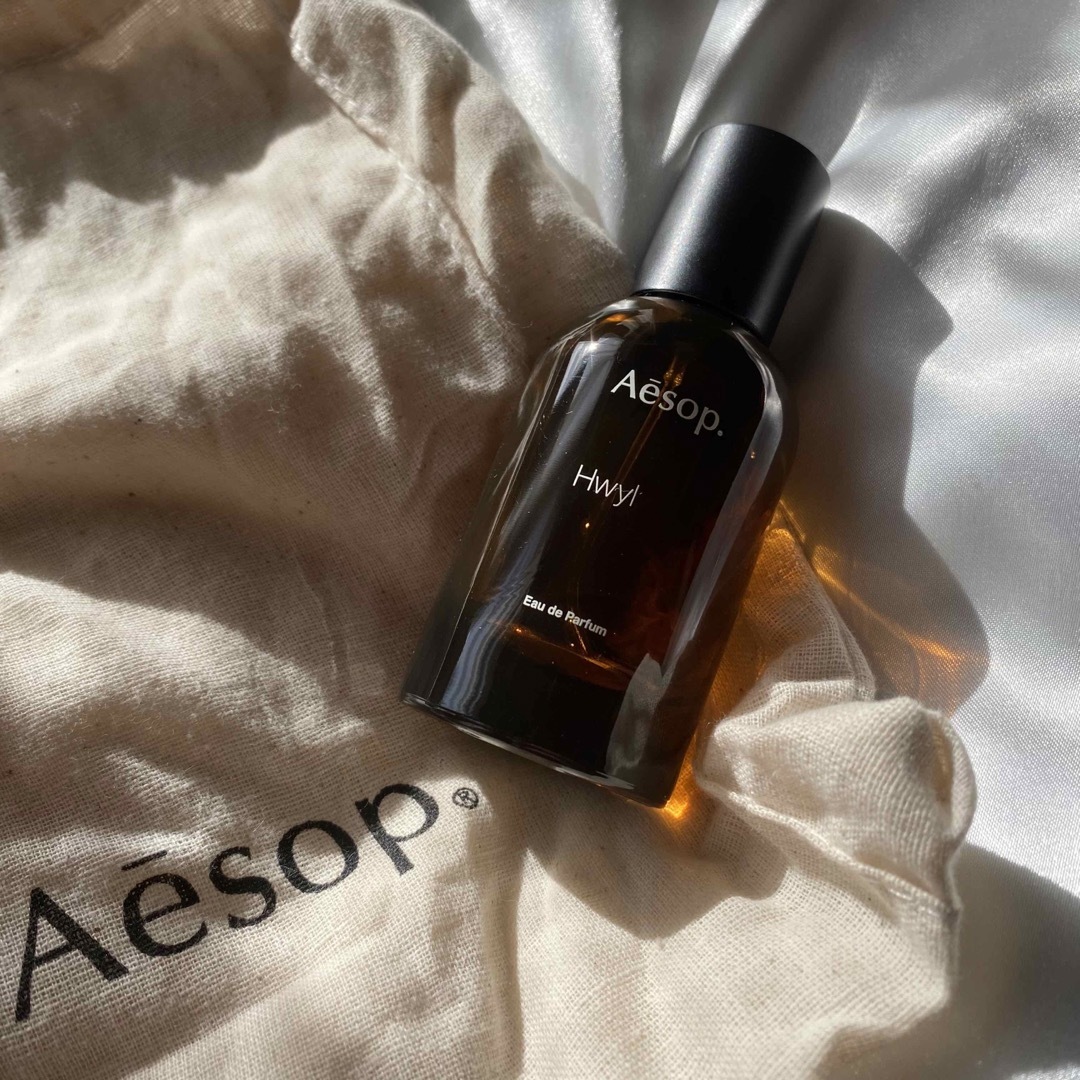 Aesop イソップ ヒュイル オードパルファム - ユニセックス