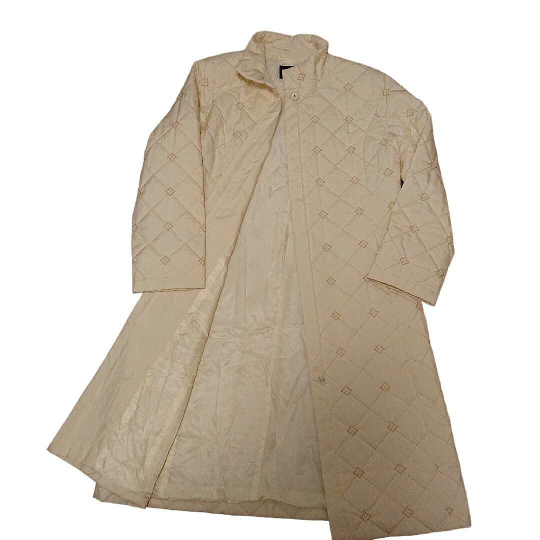 レリアン　キルティングコート　ベージュ色　9サイズ　М　フード付きコート