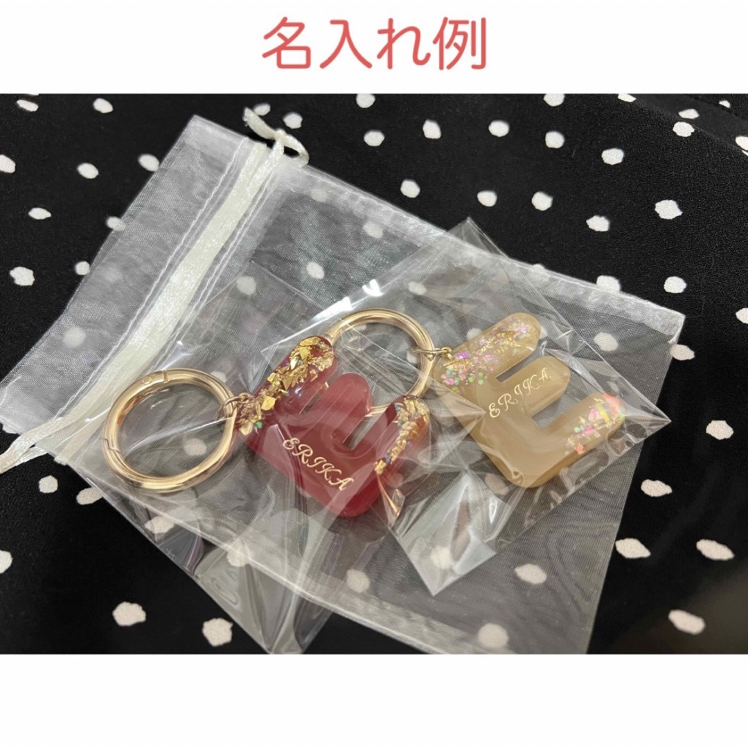 ハンドメイド イニシャル チャーム A ハンドメイドのアクセサリー(キーホルダー/ストラップ)の商品写真