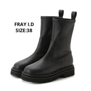 フレイアイディー(FRAY I.D)の【FRAY I.D】トラックソールブーツ　24.5cm(ブーツ)