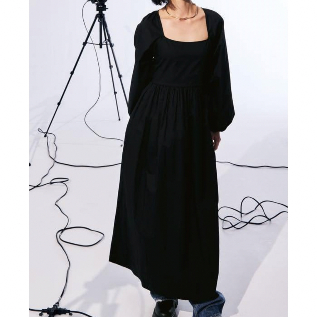新品タグ付き ZARA ドレープポプリンワンピース パフスリーブ Mサイズ ZARA - ZARA パフスリーブ付きポプリンワンピース サイズM