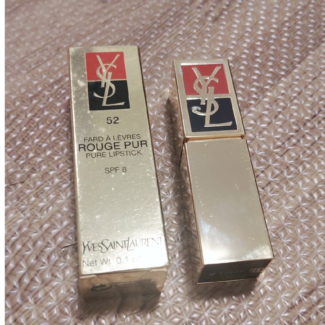 Yves Saint Laurent(イヴサンローラン)のイヴサンローラン　口紅　52  リップ コスメ/美容のベースメイク/化粧品(口紅)の商品写真