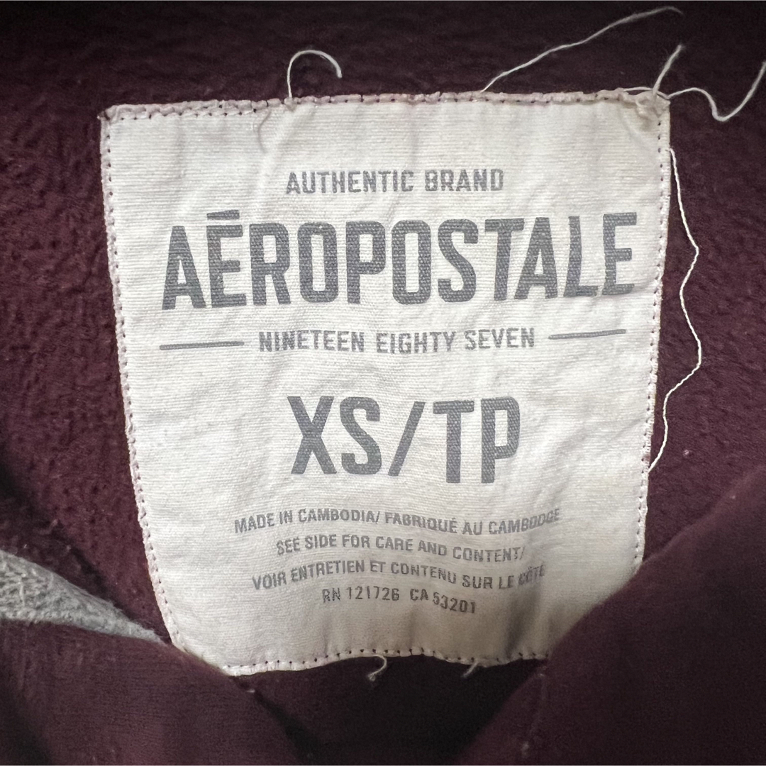 AEROPOSTALE(エアロポステール)のAEROPOSTALE パーカー XS 90s ワッペンロゴ 古着  ボタン メンズのトップス(パーカー)の商品写真