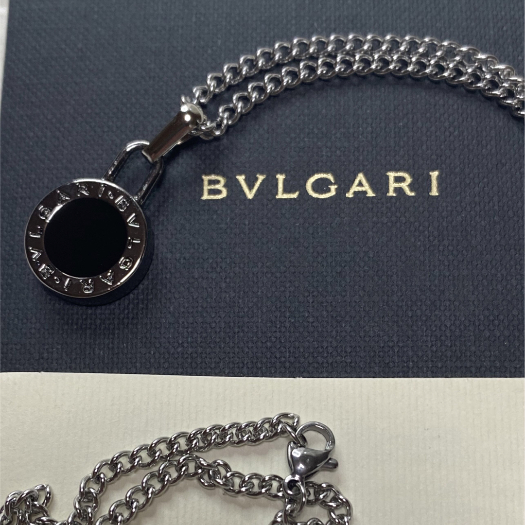 【新品正規品】BVLGARI ペンダント チャーム +チェーン 革紐 ネックレス