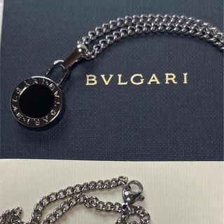 BVLGARI - 【新品正規品】BVLGARI ペンダント チャーム +チェーン 革紐