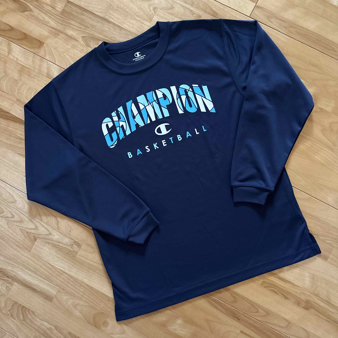 Champion(チャンピオン)のChampion バスケロンT NAVY size S スポーツ/アウトドアのスポーツ/アウトドア その他(バスケットボール)の商品写真