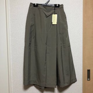 新品タグ付き　ガウチョパンツ(キュロット)