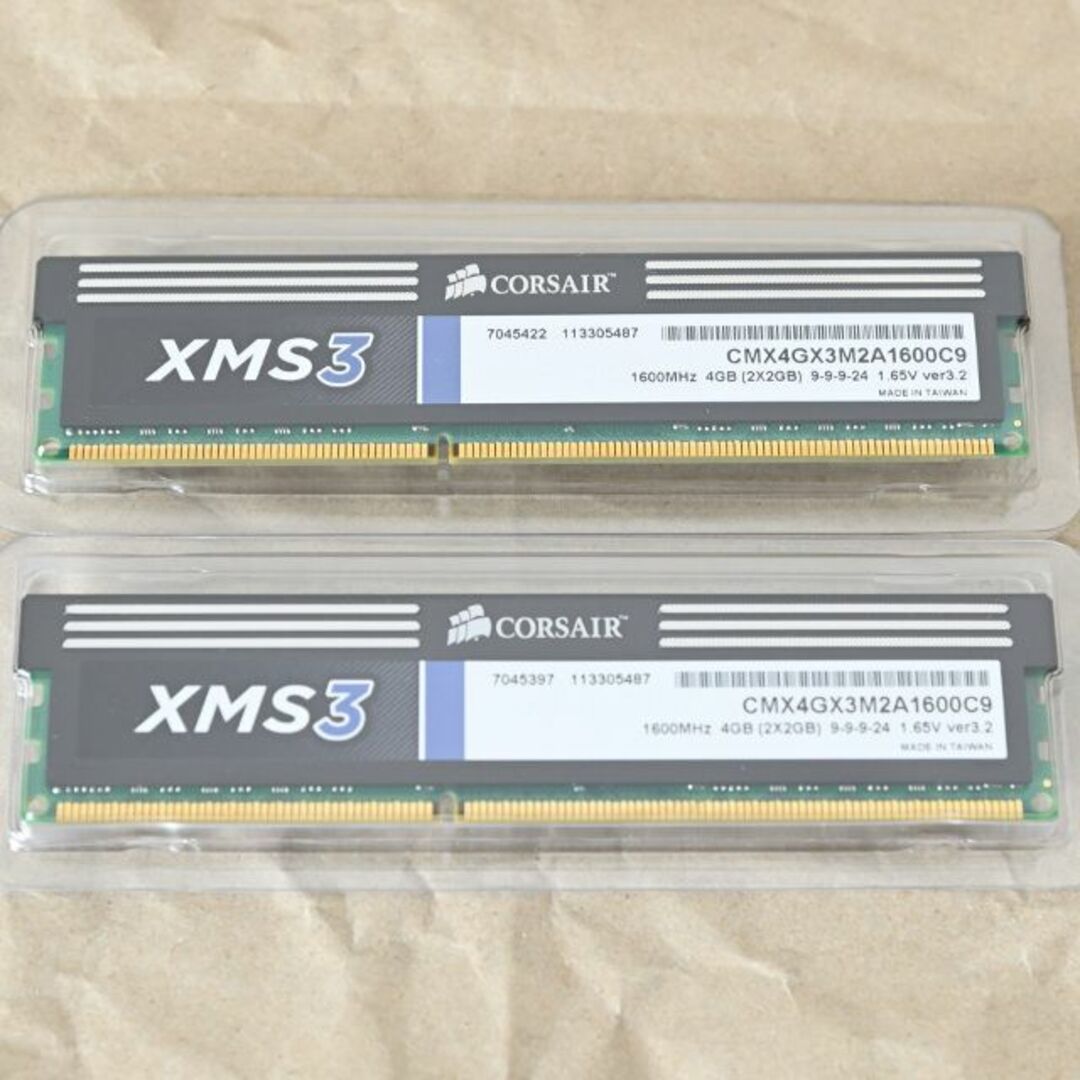 CORSAIR DDR3 XMS3 2GBx2枚組 CMX4GX3M2A1600 スマホ/家電/カメラのPC/タブレット(PCパーツ)の商品写真