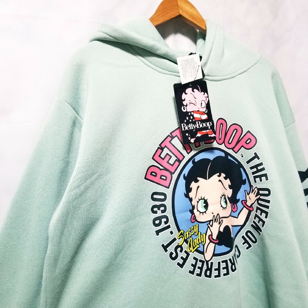 新品タグ付き♦️ベティちゃん Betty Boop 小豆色パーカー