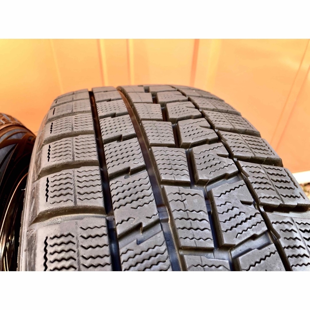 DUNLOP(ダンロップ)の215/50R18 スタッドレス 深溝 DUNLOP WINTERMAXX 自動車/バイクの自動車(タイヤ・ホイールセット)の商品写真