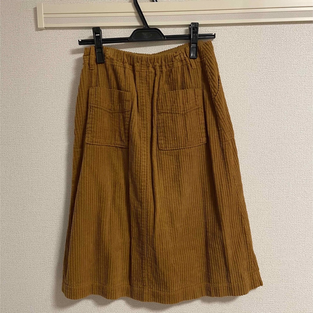 Kastane(カスタネ)のKastane コーデュロイスカート レディースのスカート(ひざ丈スカート)の商品写真