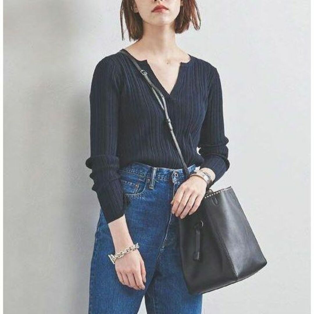 UNITED ARROWS(ユナイテッドアローズ)のUWFM リブ キーネック ニット【 NAVY 】UNITED ARROWS レディースのトップス(ニット/セーター)の商品写真