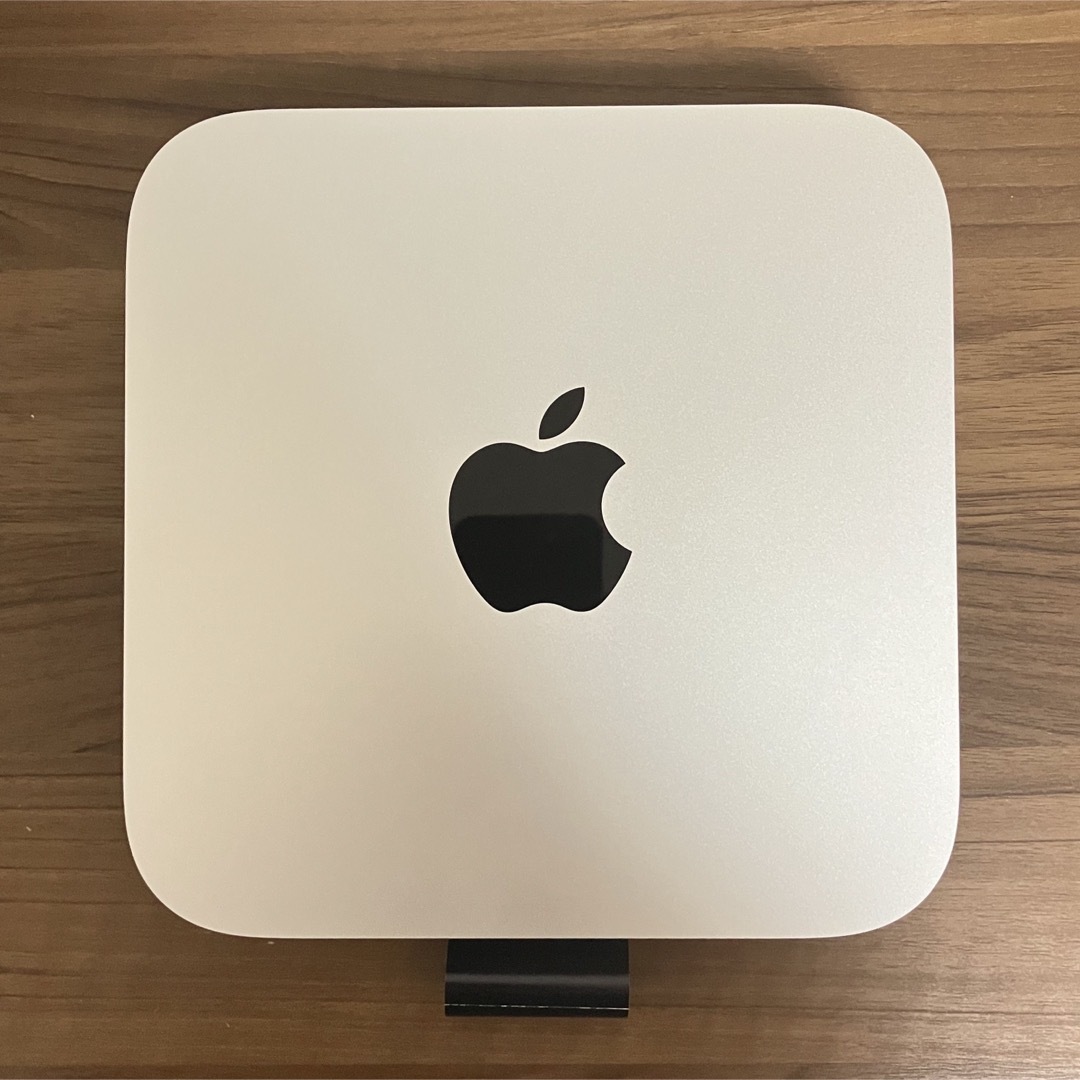 Apple(アップル)の美品　Mac mini M2 メモリ8GB SSD256GB スマホ/家電/カメラのPC/タブレット(デスクトップ型PC)の商品写真