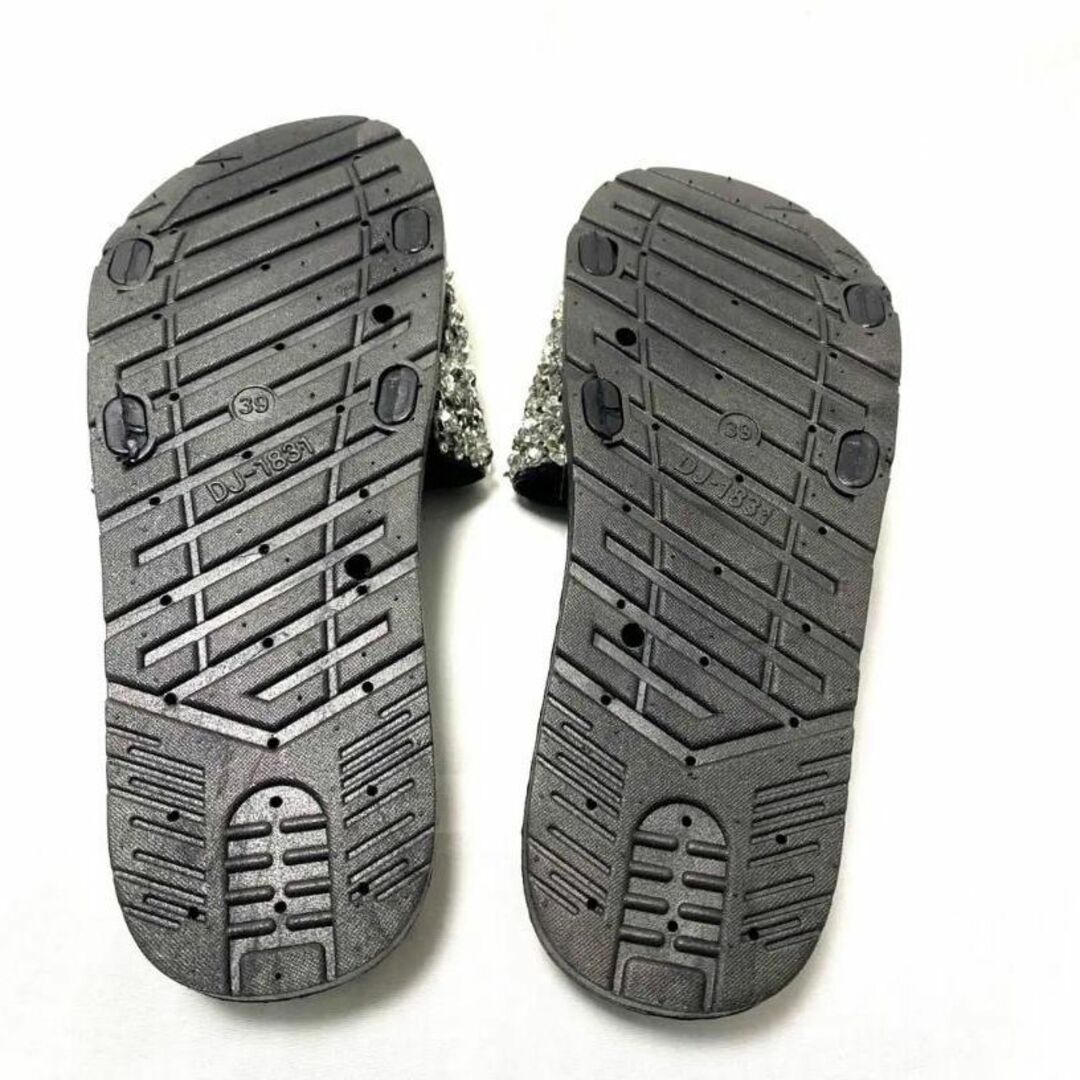 25.5cm　シルバー　キラキラサンダル 韓国　 おしゃれ　ぺたんこ　フラット レディースの靴/シューズ(サンダル)の商品写真