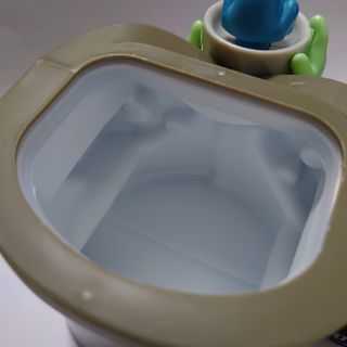 アナハイム ディズニー ベビーヨーダ グローグー マンダロリアン ドリンクボトル