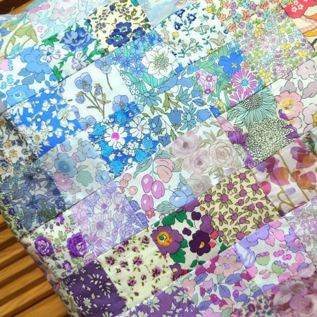 ハンドメイド♡リバティ144枚クッションカバーの通販 by まちまち屋