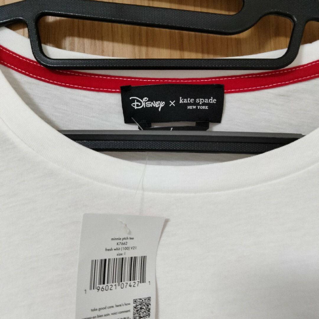 kate spade new york(ケイトスペードニューヨーク)の【新品】katespade✕Disney Tシャツ レディースのトップス(Tシャツ(半袖/袖なし))の商品写真