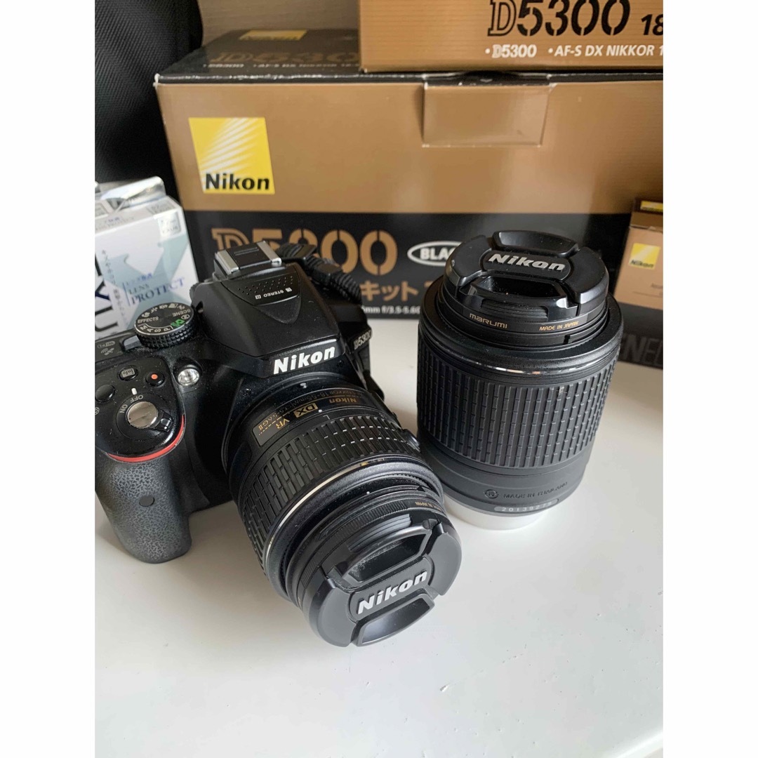 Nikon - Nikon D5300 ダブルズームキットニコンデジタル一眼レフカメラ
