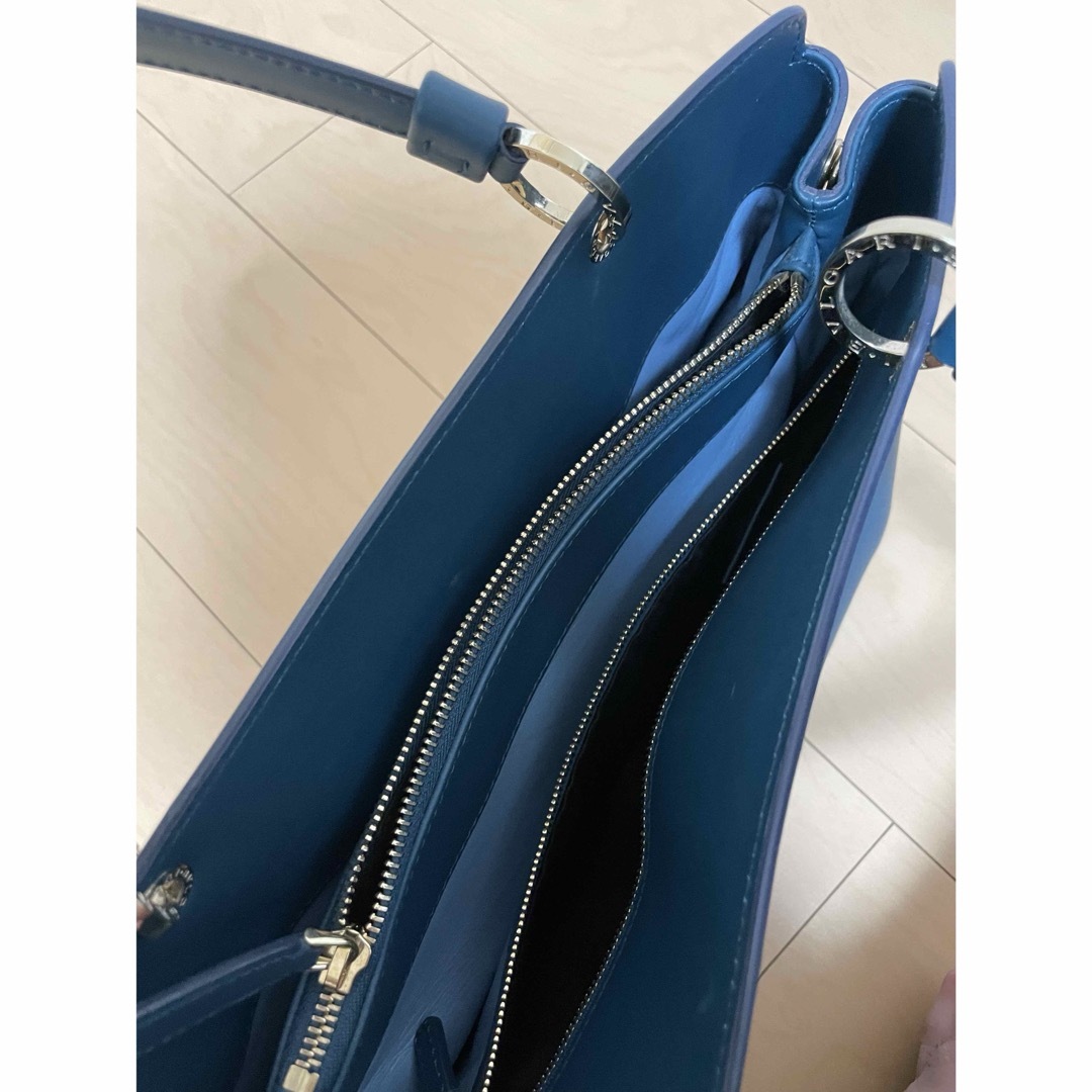 【美品】BVLGARI ブルガリ ビーゼロワン レザー ゴールド金具  A4