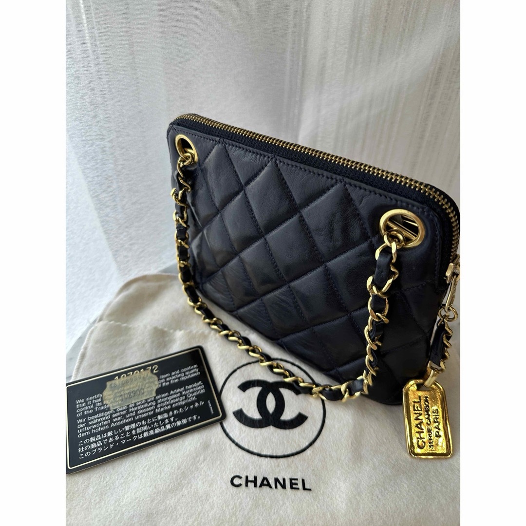 CHANEL - ロビンシャネル チェーンショルダー ラムスキン マトラッセ 黒