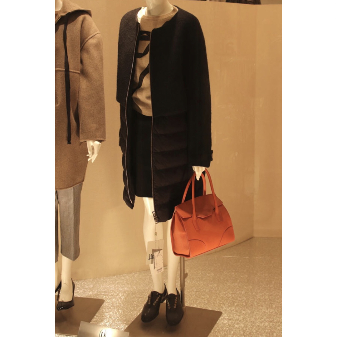 26万❤︎新品同様 Herno ヘルノ 38 ダウン コート 黒❤︎入手困難-