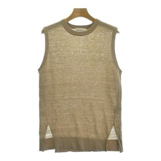 ENFOLD ROUND-COLLAR VEST