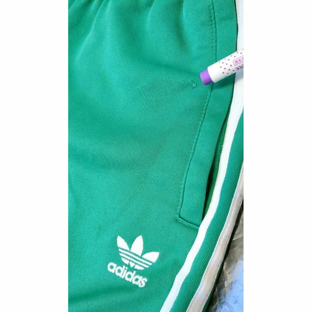 adidas(アディダス)のアディダス オリジナルス/ジャージ/トラックパンツ/S/緑/1278/809 メンズのパンツ(その他)の商品写真