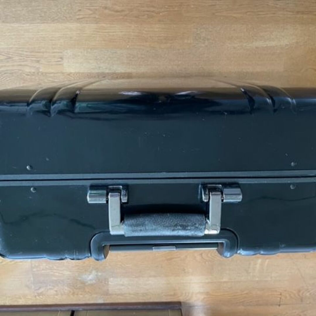 ZERO HALLIBURTON(ゼロハリバートン)のZERO HALLIBURTON ゼロハリバートン 頑丈４輪 約85L 不具合な メンズのバッグ(トラベルバッグ/スーツケース)の商品写真