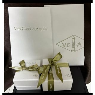 ヴァンクリーフアンドアーペル ポーチの通販 100点以上 | Van Cleef ...