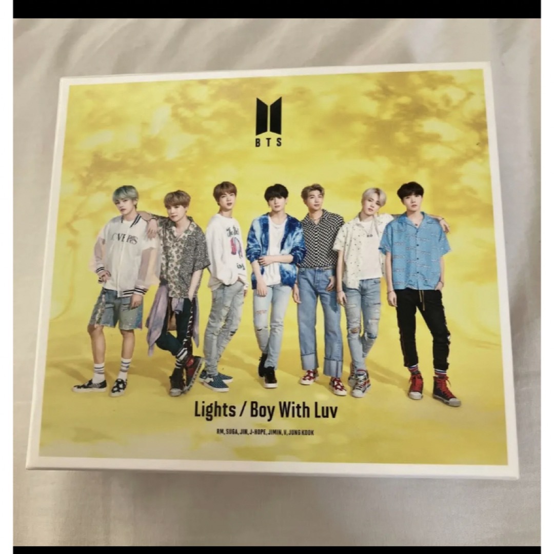 防弾少年団(BTS)(ボウダンショウネンダン)のBTS   Lights/Boy With Luv  CD4枚セットボックス付 エンタメ/ホビーのCD(K-POP/アジア)の商品写真