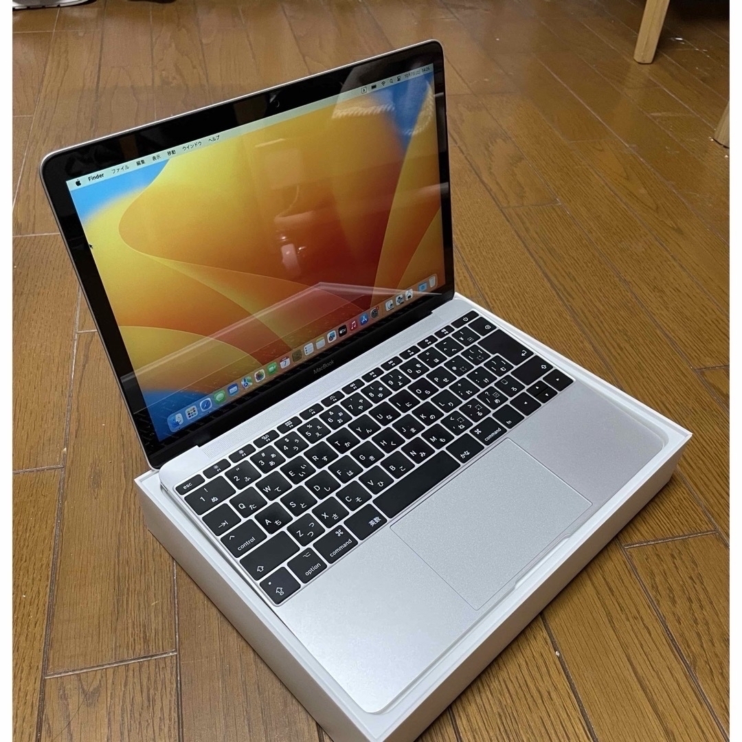 Apple(アップル)の【タイムセール中】Macbook 12インチ 500GB 2017モデル スマホ/家電/カメラのPC/タブレット(ノートPC)の商品写真